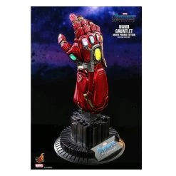 Gametraders Blacktown Collectables Avengers 4: Endgame - Nano Gauntlet (Hulk Version) 1:4 Scale Replica