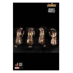 Gametraders Blacktown Avengers 3: Infinity War - Infinity Gauntlet Prop Replica Collectables 7 Gametraders Blacktown Avengers 3: Infinity War - Infinity Gauntlet Prop Replica Collectables