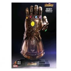 Gametraders Blacktown Avengers 3: Infinity War - Infinity Gauntlet Prop Replica Collectables