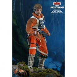 Gametraders Rouse Hill Star Wars - Luke Skywalker Snowspeeder Pilot 40th Anniversary 1:6 Scale 12" Action Figure
