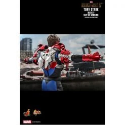 Gametraders Rouse Hill Iron Man 2 - Tony Stark Mark V Suit Up 1:6 Scale 12
