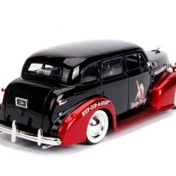 Gametraders Rouse Hill Betty Boop - 1939 Checy Master Deluxe 1:24 With Figure Hollywood Ride