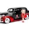Gametraders Rouse Hill Betty Boop - 1939 Checy Master Deluxe 1:24 With Figure Hollywood Ride 1 Gametraders Rouse Hill Betty Boop - 1939 Checy Master Deluxe 1:24 With Figure Hollywood Ride