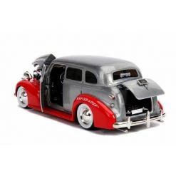 Gametraders Rouse Hill Betty Boop - 1939 Chevy Master Deluxe 1:24 Scale Hollywood Ride