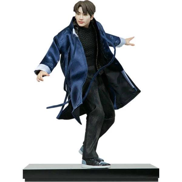 Gametraders Rouse Hill BTS - Jung Kook Deluxe Statue Collectables 3 Gametraders Rouse Hill BTS - Jung Kook Deluxe Statue Collectables